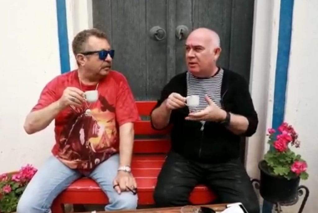 erkancan-karavanda-bozcaada